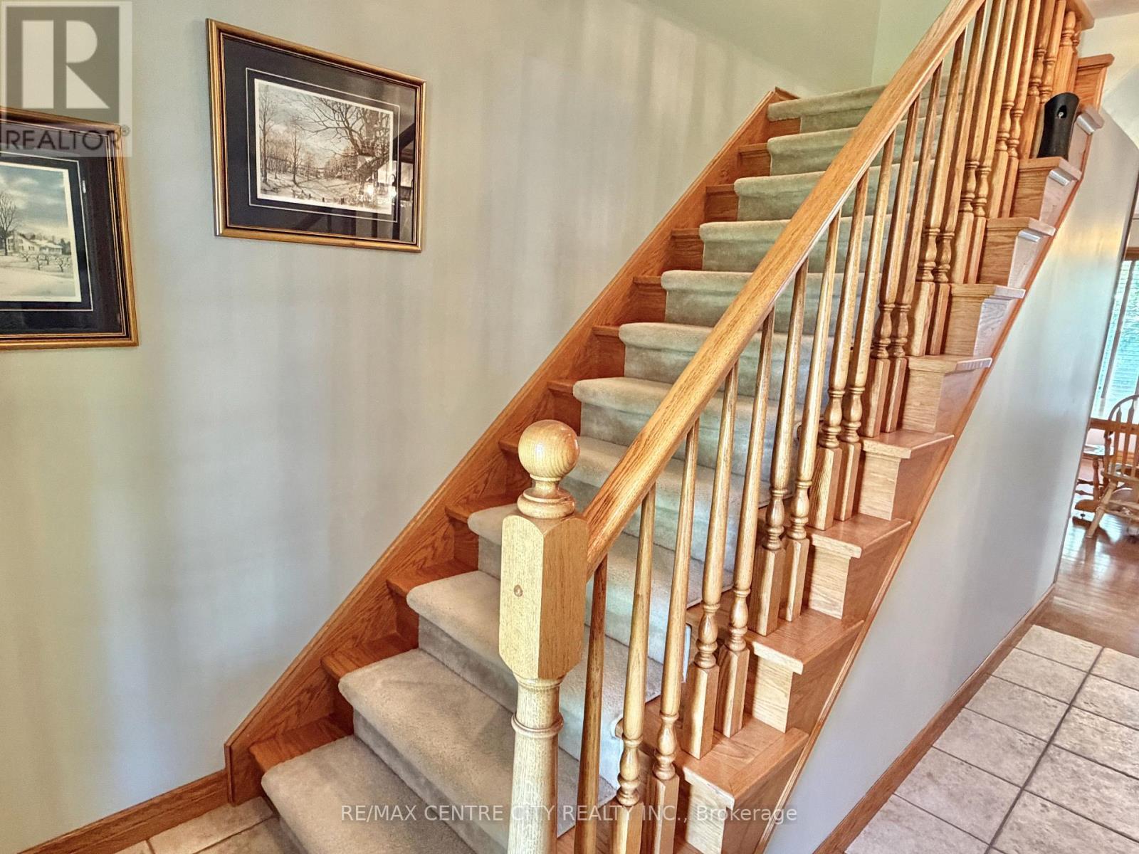 STAIRCASE TO SECOND LEVEL - 31 Cavanaugh Crescent, St. Thomas, ON - Indoor Photo Showing Other Room