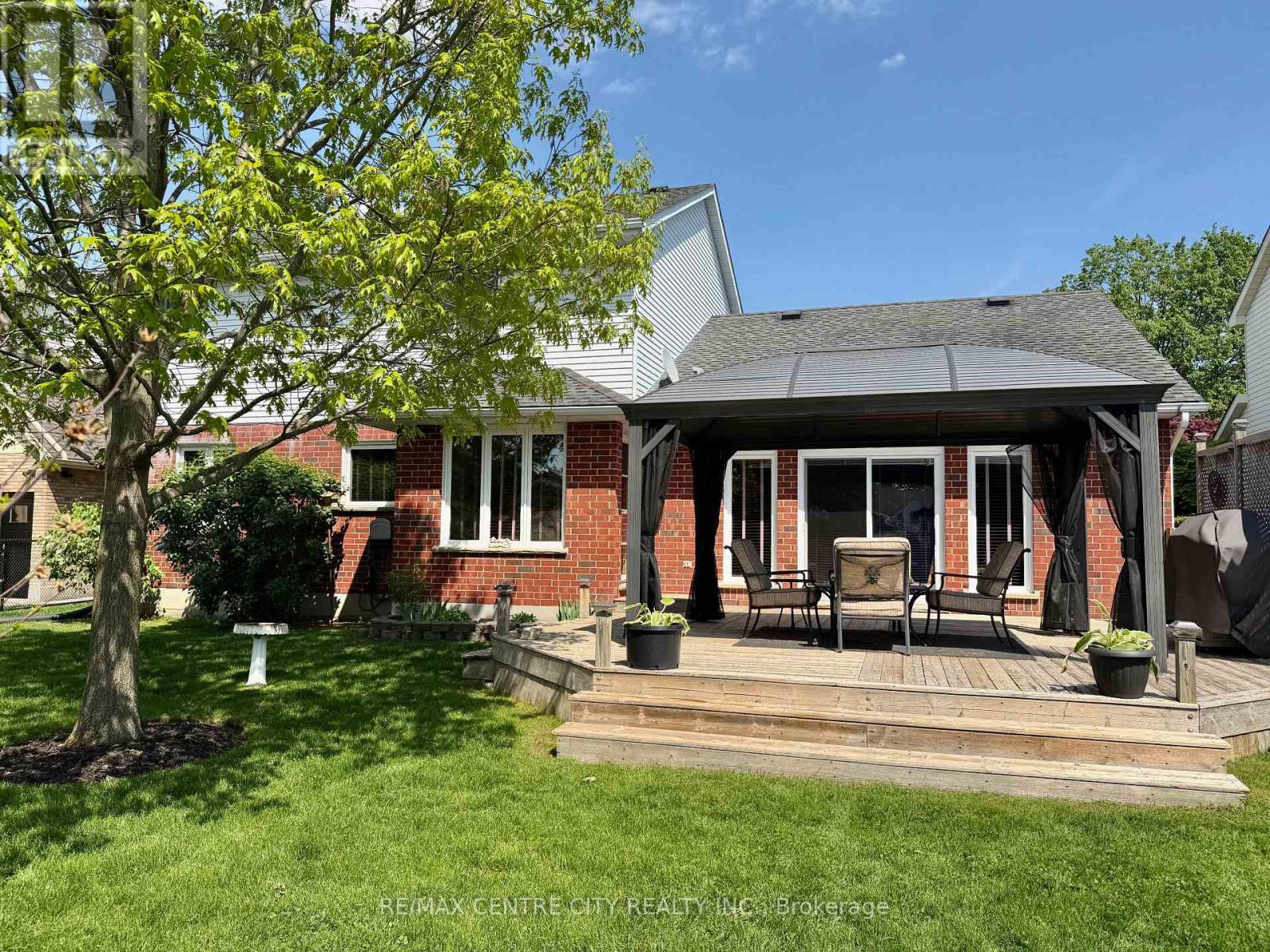 REAR EXTERIOR/DECK/GAZEBO - 31 Cavanaugh Crescent, St. Thomas, ON - Outdoor With Deck Patio Veranda