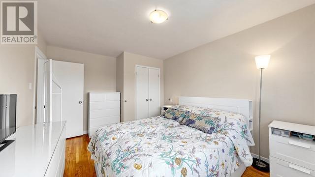 115 Micmac Crescent, Toronto, ON - Indoor Photo Showing Bedroom