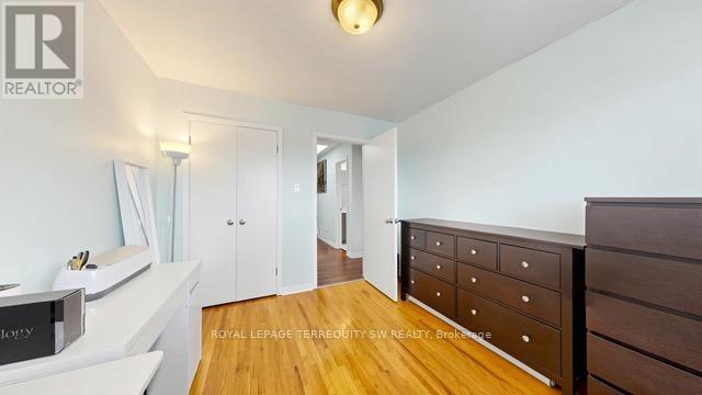 115 Micmac Crescent, Toronto, ON - Indoor