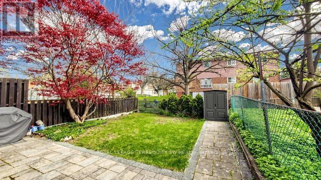 115 Micmac Crescent, Toronto, ON - Outdoor