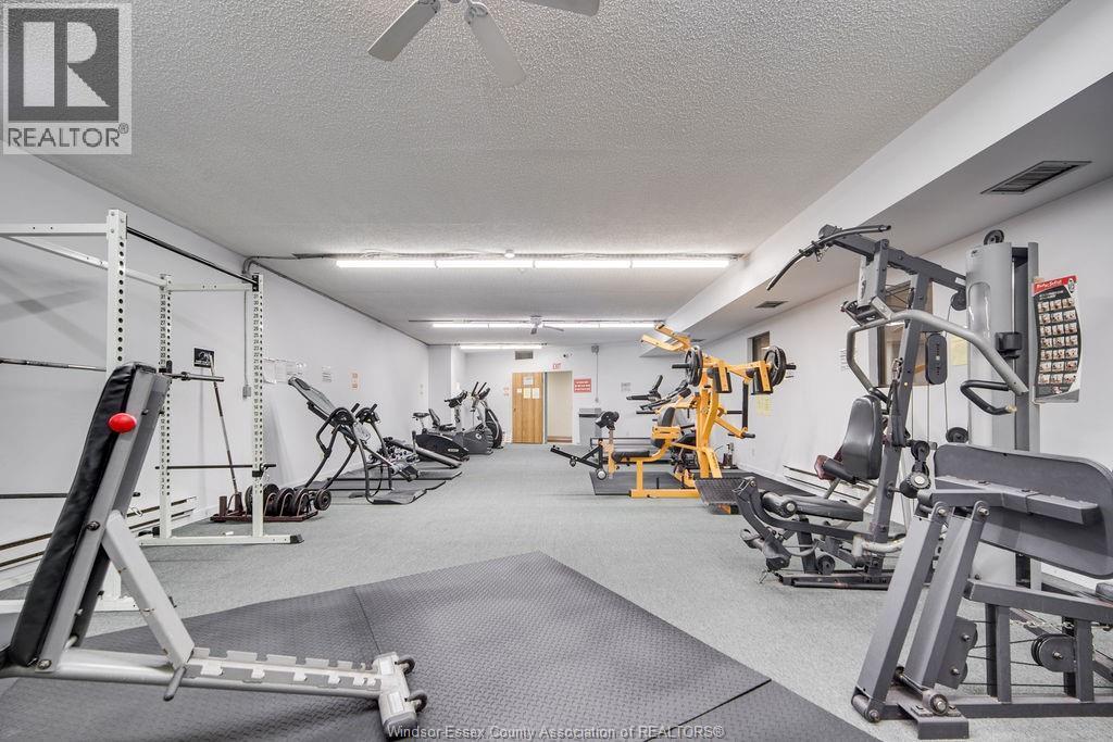 9099 Riverside Drive Unit# 221 E, Windsor, ON - Indoor Photo Showing Gym Room
