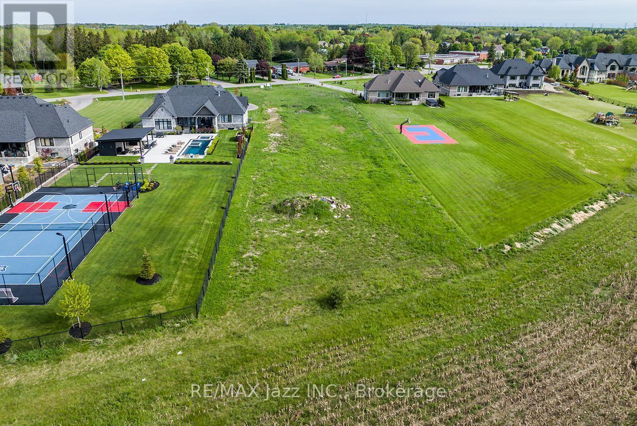 72 Ormiston Street, Clarington, ON