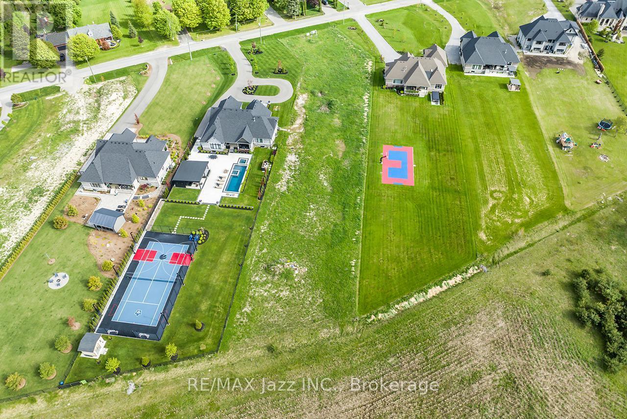 72 Ormiston Street, Clarington, ON