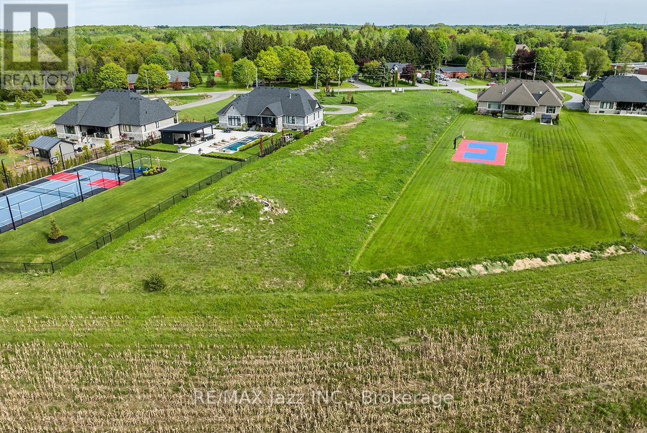 72 Ormiston Street, Clarington, ON