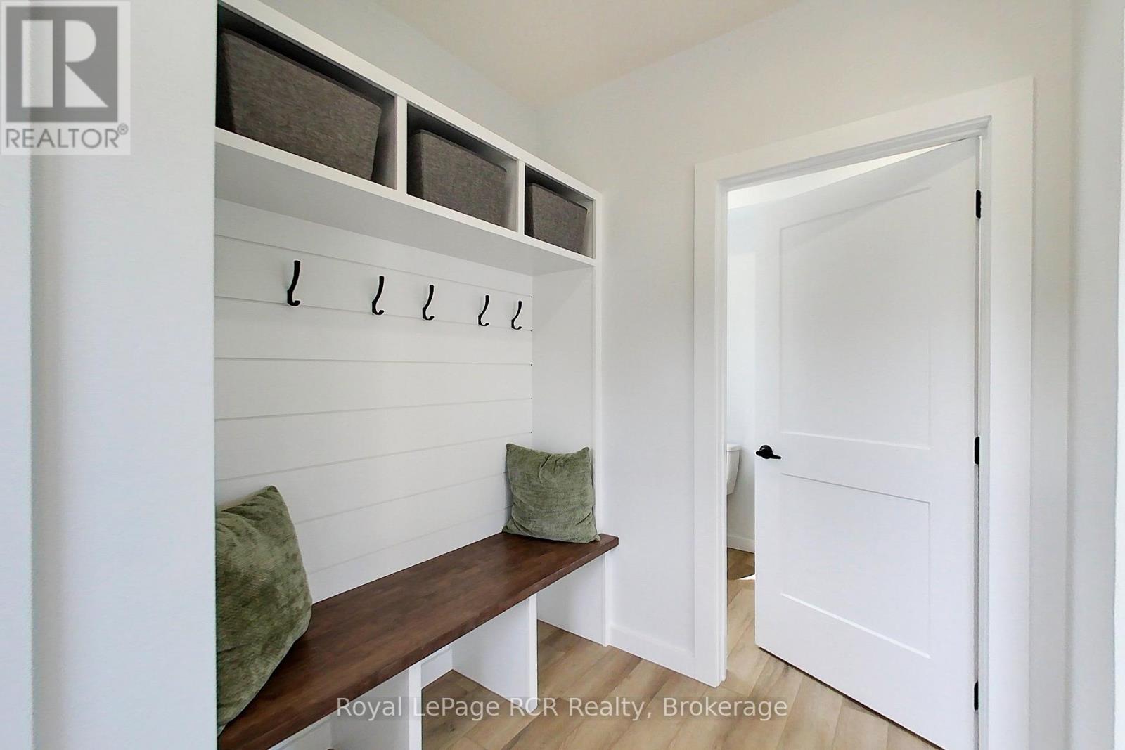 563 7Th Avenue, Hanover, ON