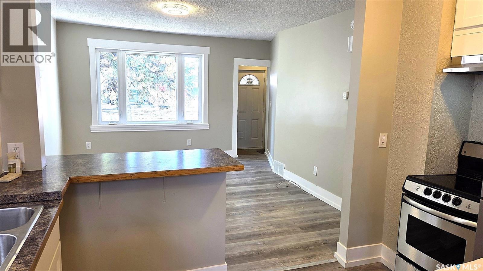 2023 Atkinson Street, Regina, SK - Indoor