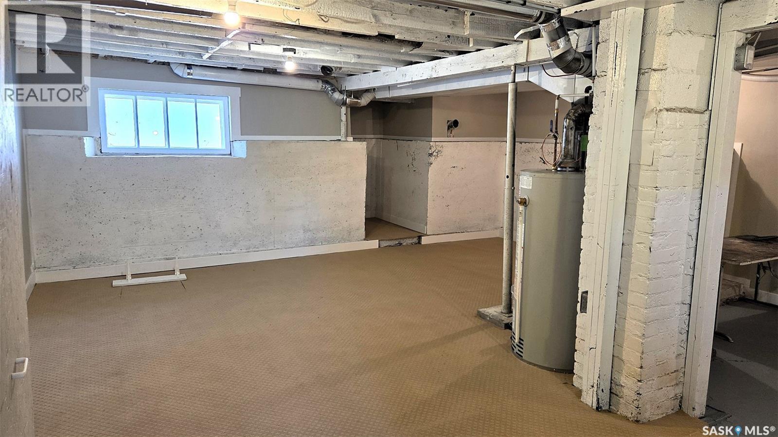 2023 Atkinson Street, Regina, SK - Indoor Photo Showing Basement