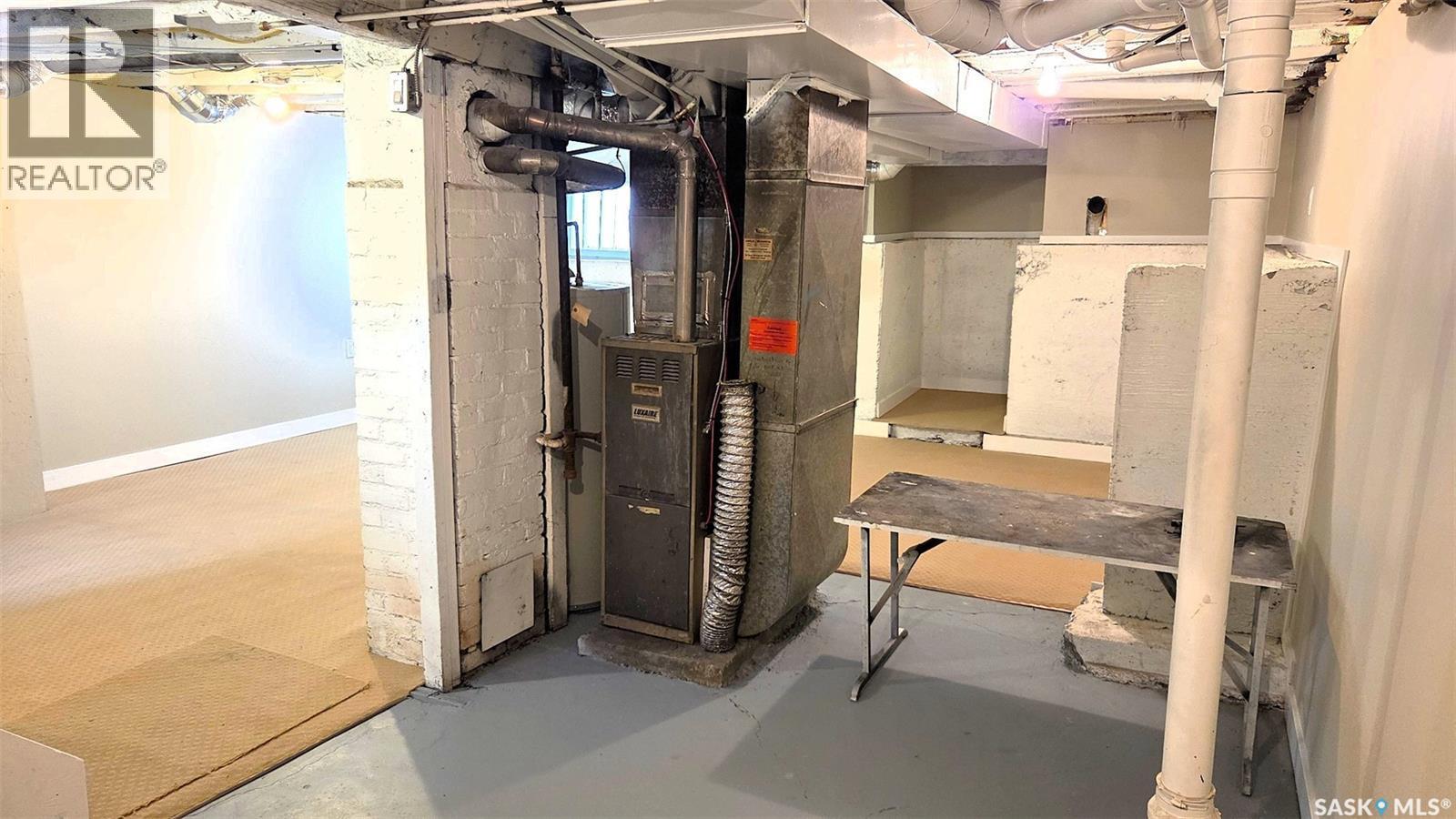 2023 Atkinson Street, Regina, SK - Indoor Photo Showing Basement