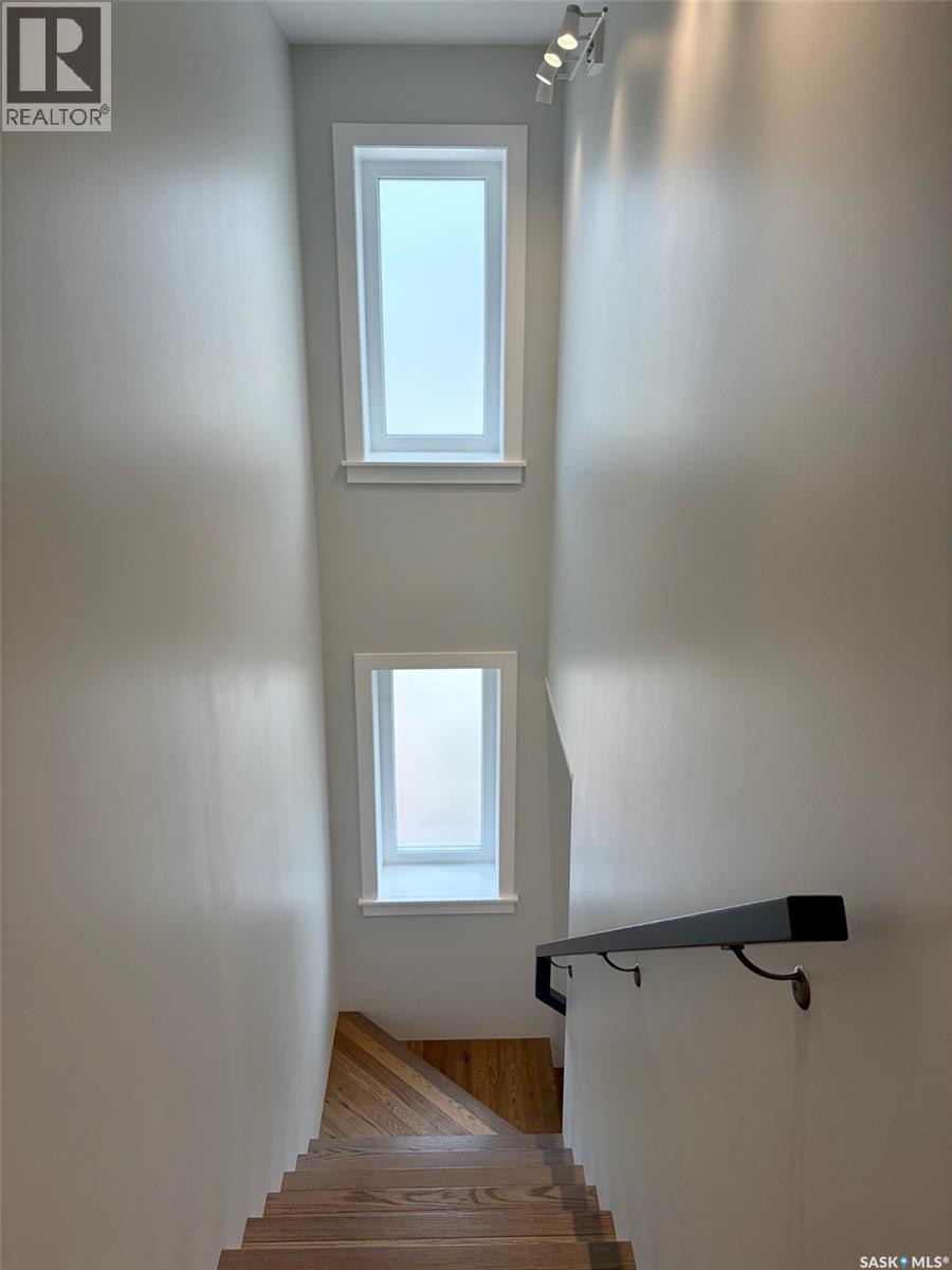 607 K Avenue S, Saskatoon, SK - Indoor Photo Showing Other Room