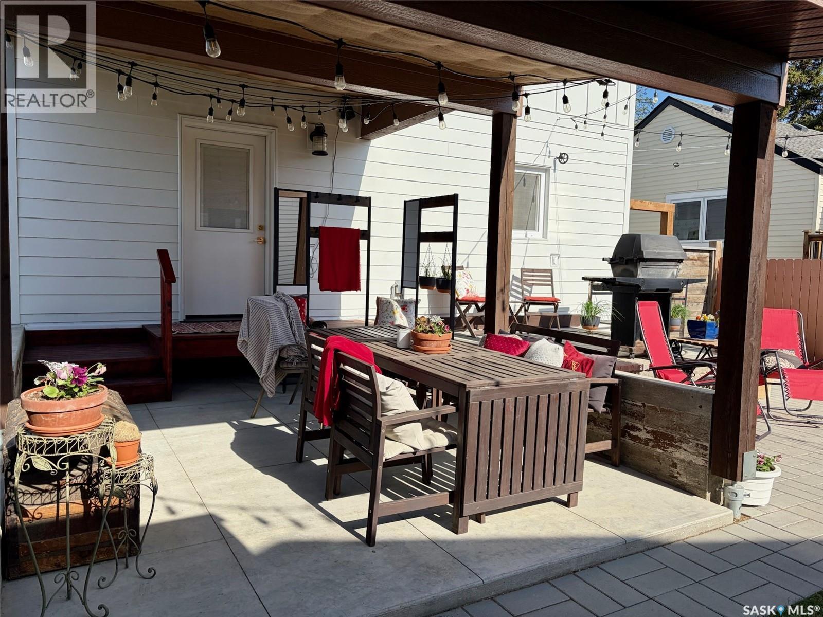 607 K Avenue S, Saskatoon, SK - Outdoor With Deck Patio Veranda With Exterior