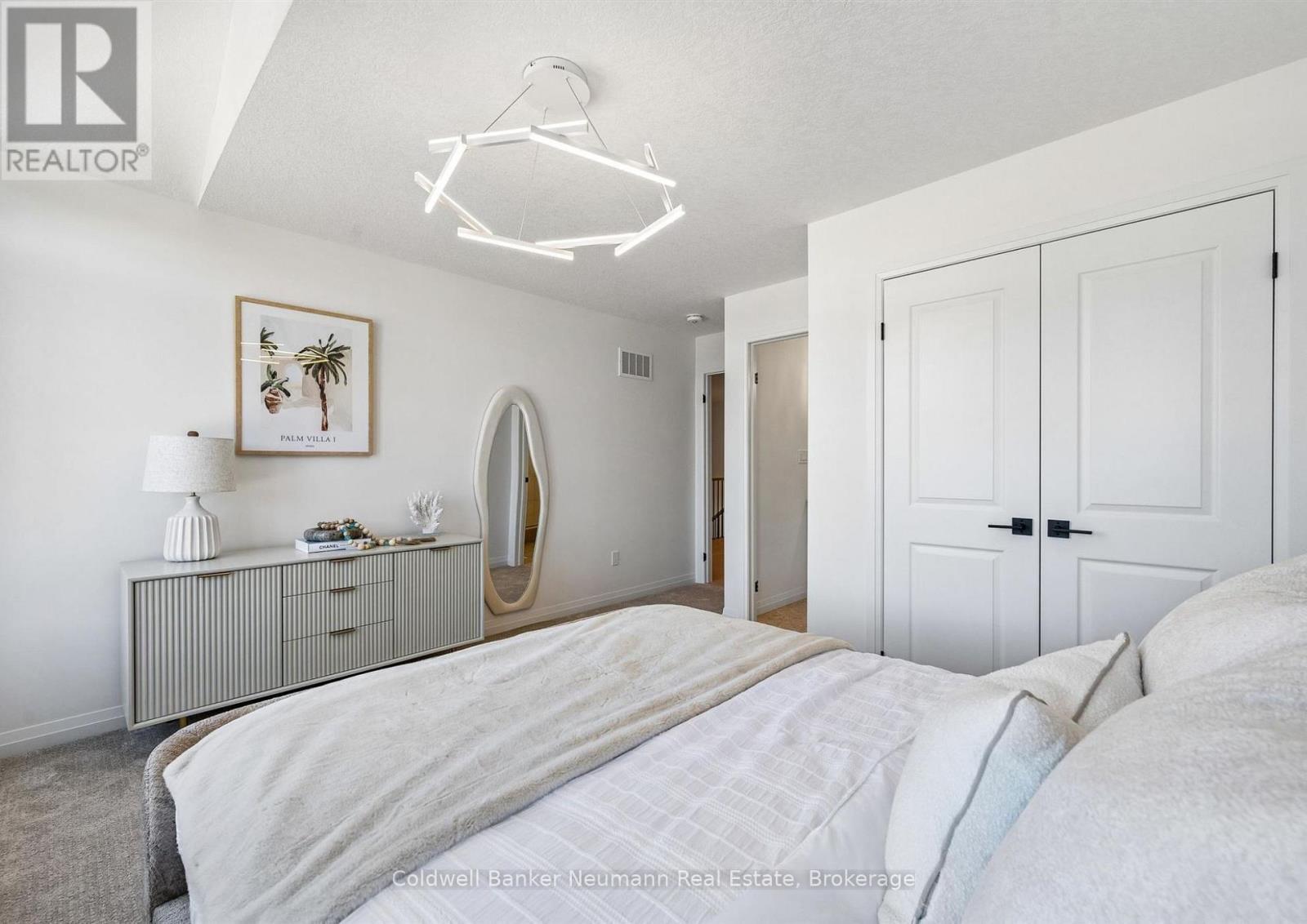 636 Anton Crescent, Kitchener, ON