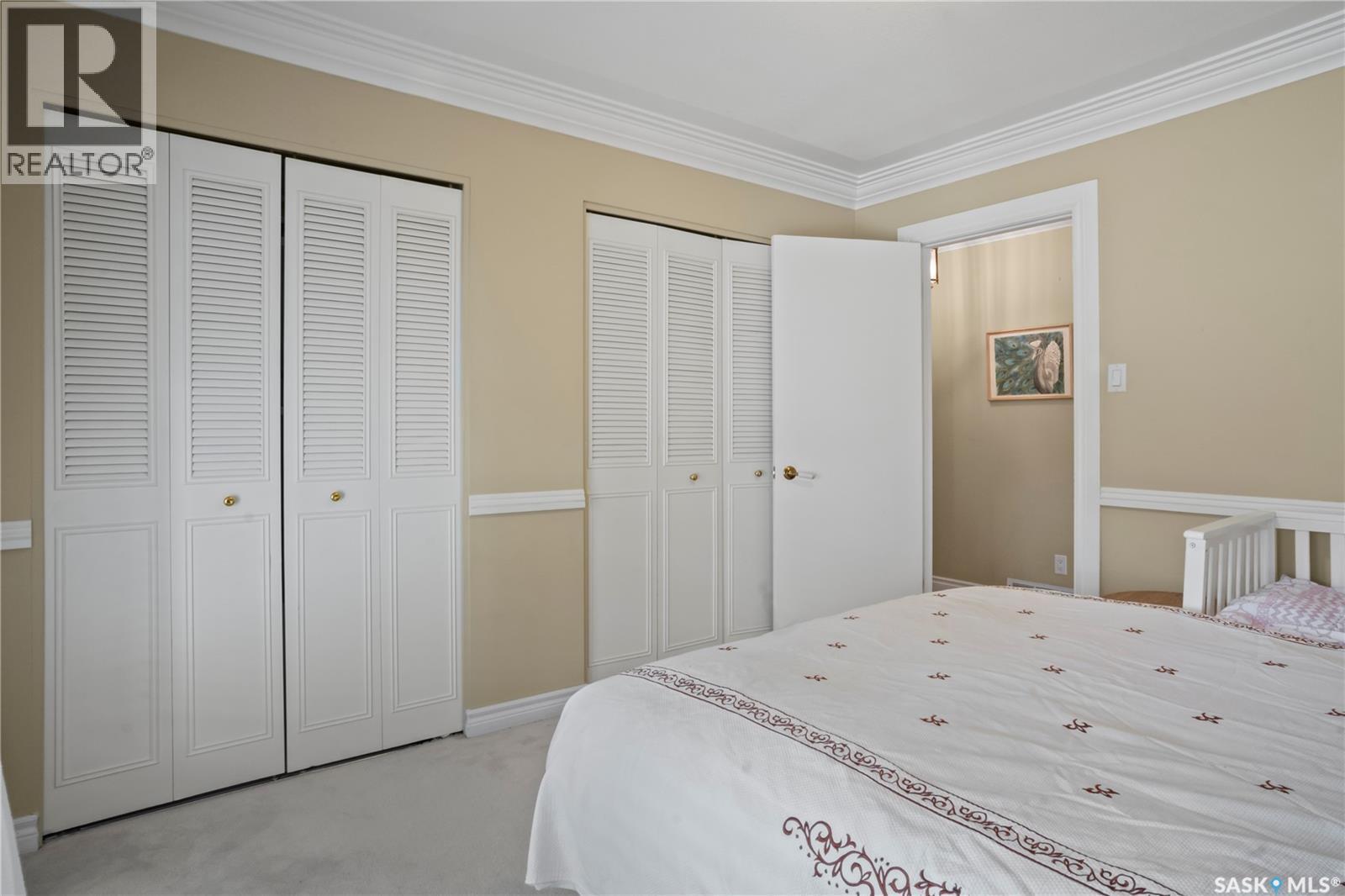 66 Leslie Place, Regina, SK - Indoor Photo Showing Bedroom