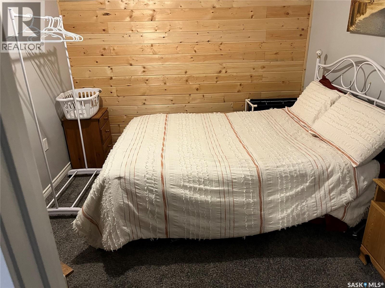 158 Municipal Road, Coronach, SK - Indoor Photo Showing Bedroom