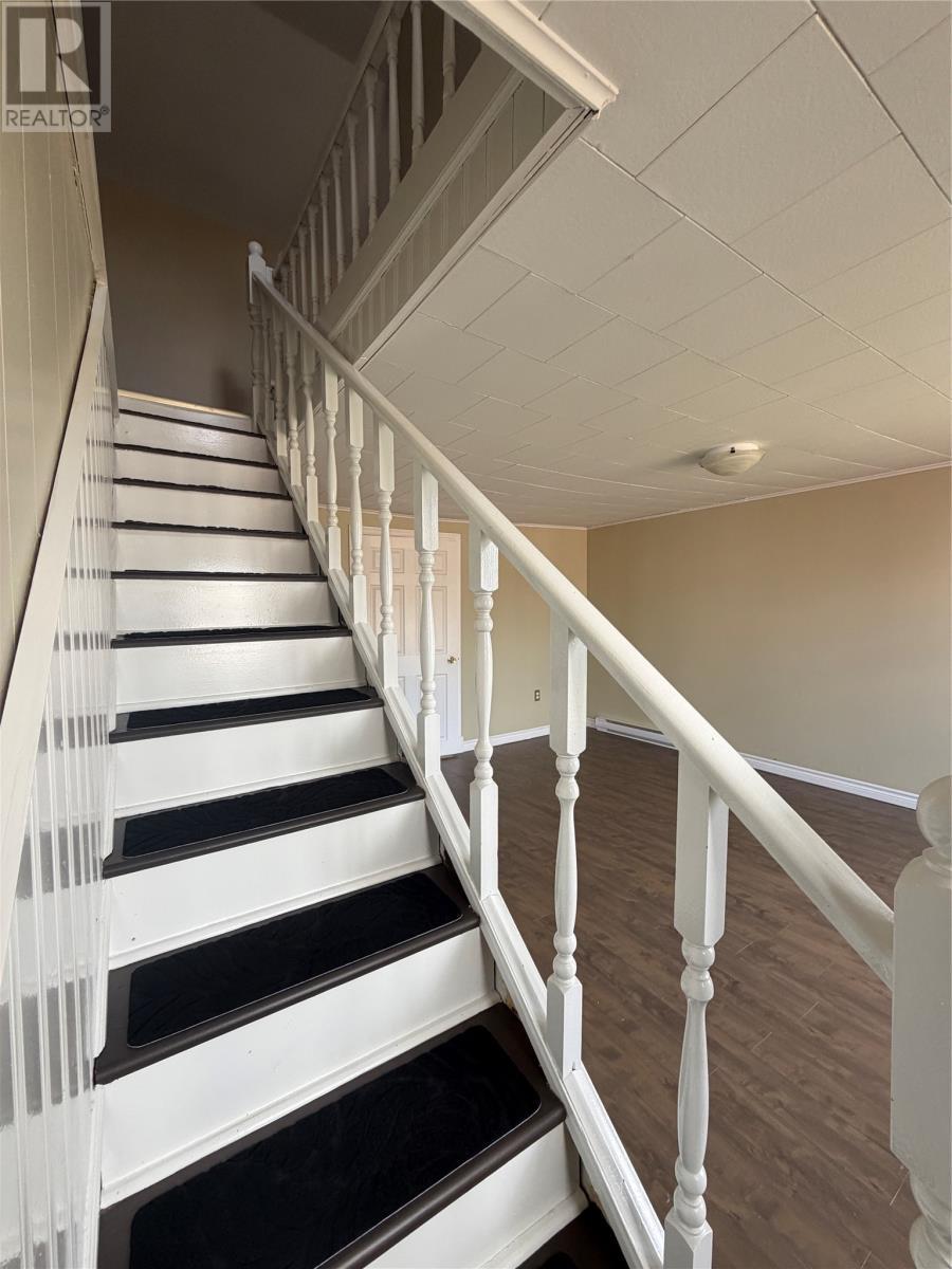 5A Bank Street, St Bernards Jacques Fontaine, NL