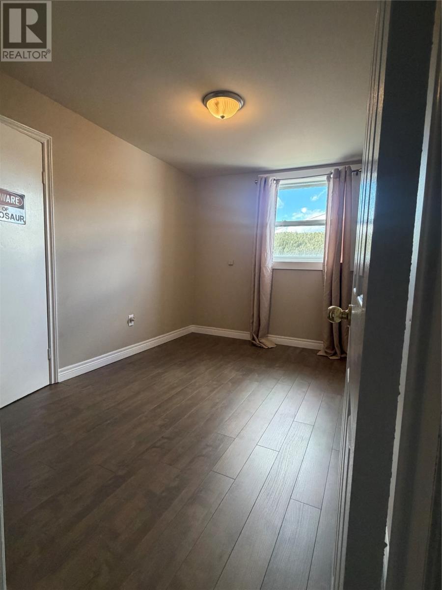 5A Bank Street, St Bernards Jacques Fontaine, NL