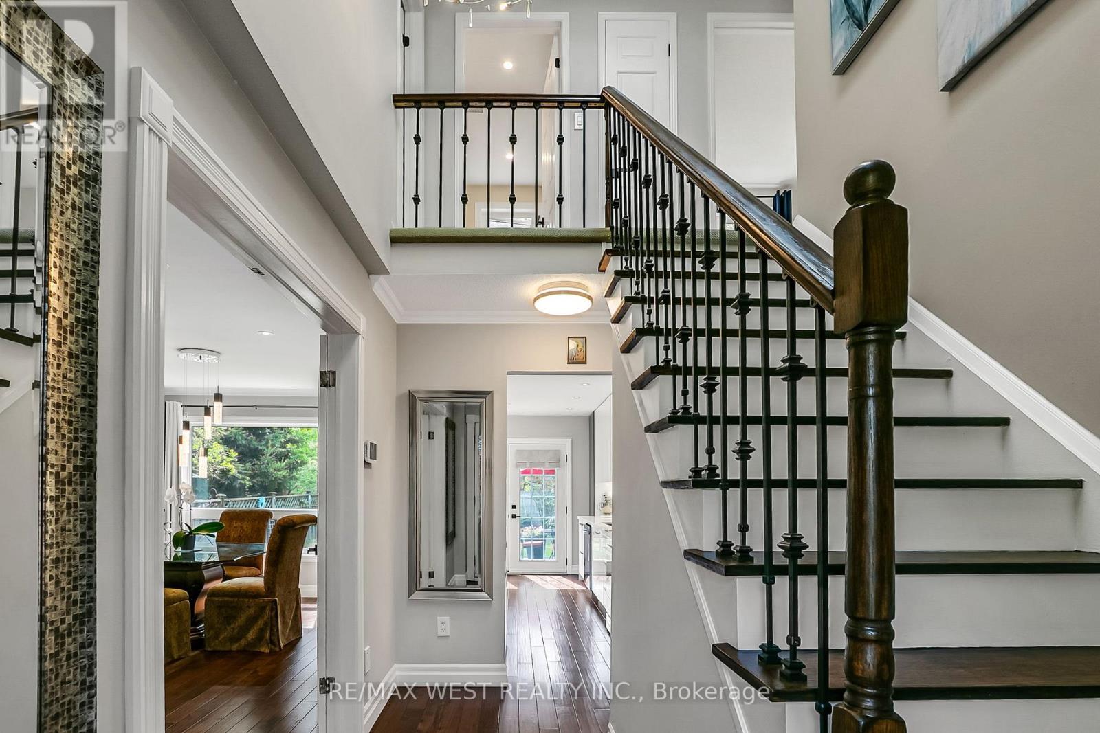 930 Maramis Court, Mississauga, ON - Indoor Photo Showing Other Room