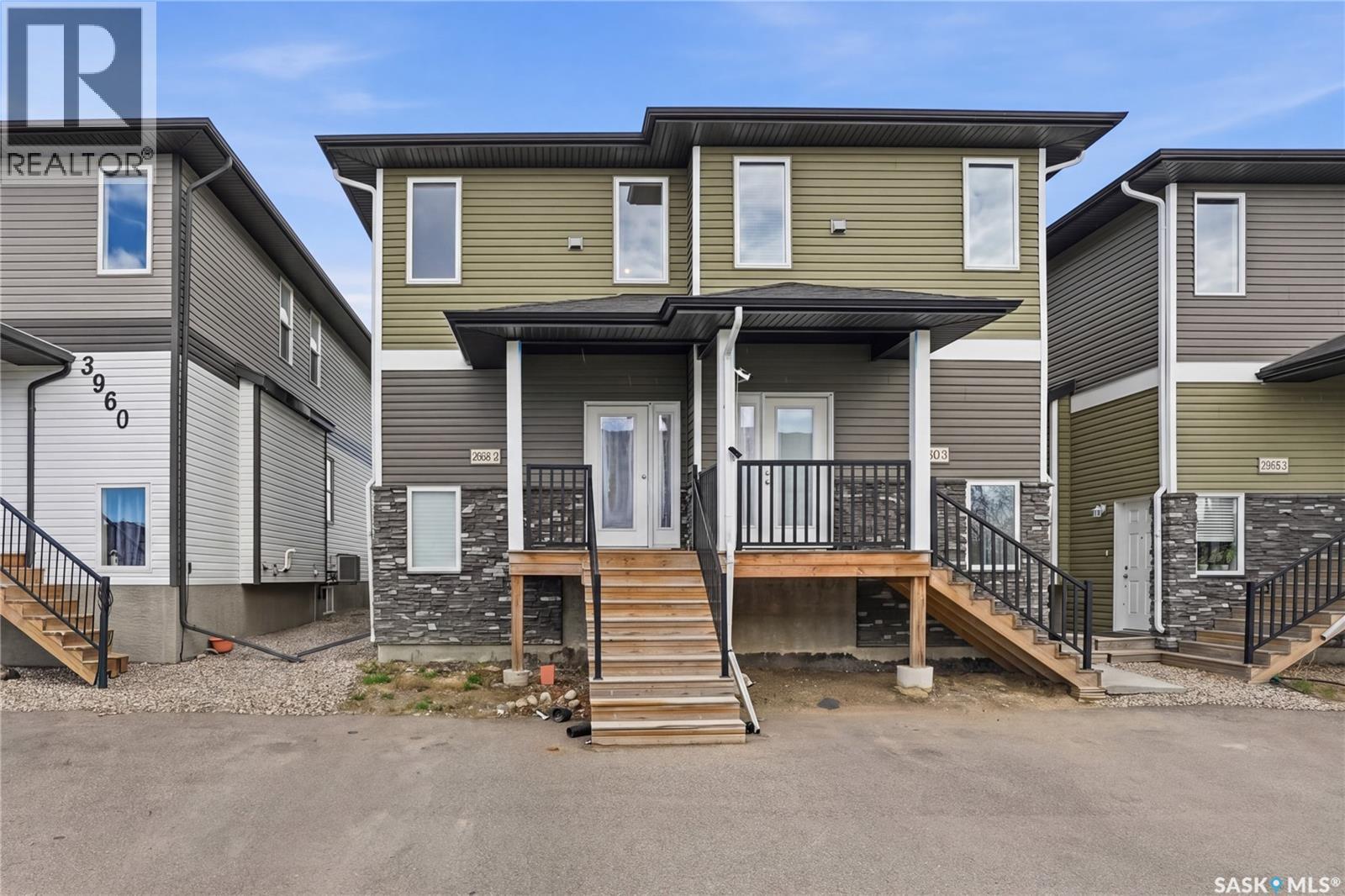 4 3960 7Th Avenue E, Regina, SK - Outdoor