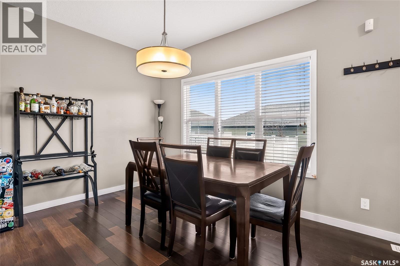 934 Stonebridge Common, Saskatoon, SK - Indoor Photo Showing Dining Room