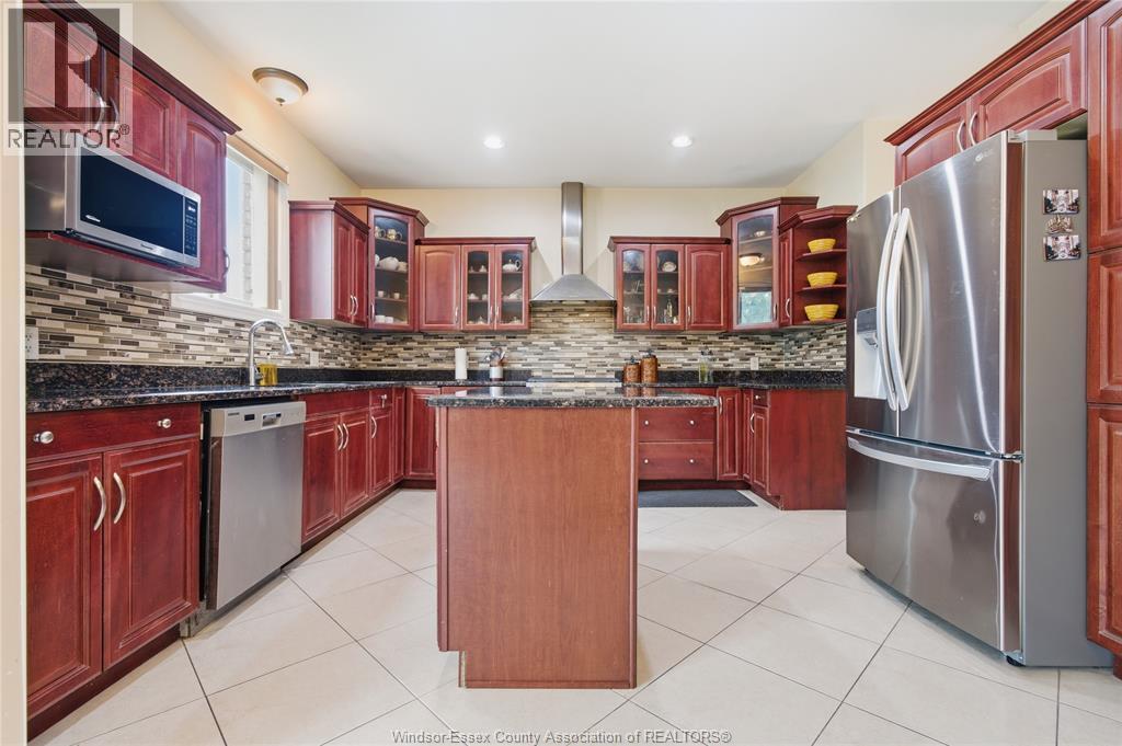 769 Massimo Crescent, Windsor, ON - Indoor Photo Showing Kitchen