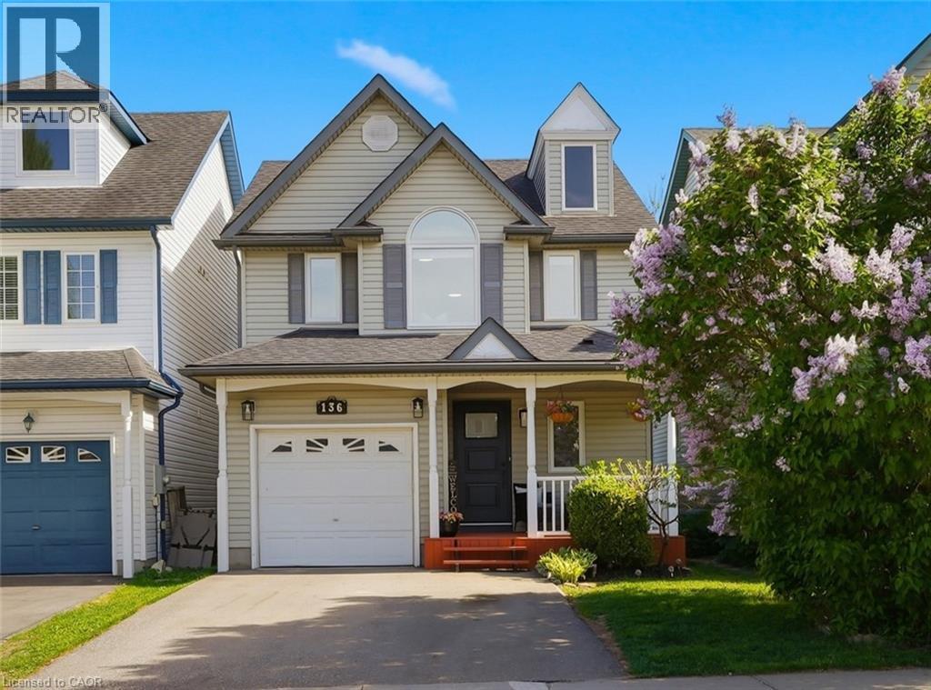 136 Marcy Crescent, Cambridge, ON - Outdoor With Facade