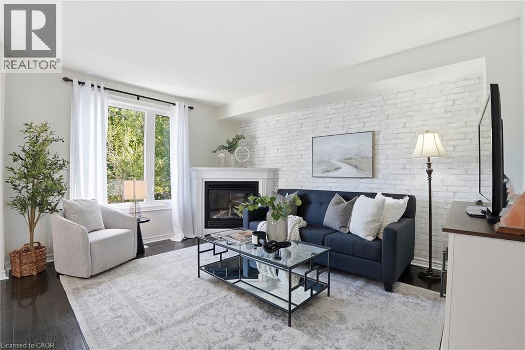 136 Marcy Crescent, Cambridge, ON - Indoor Photo Showing Living Room With Fireplace