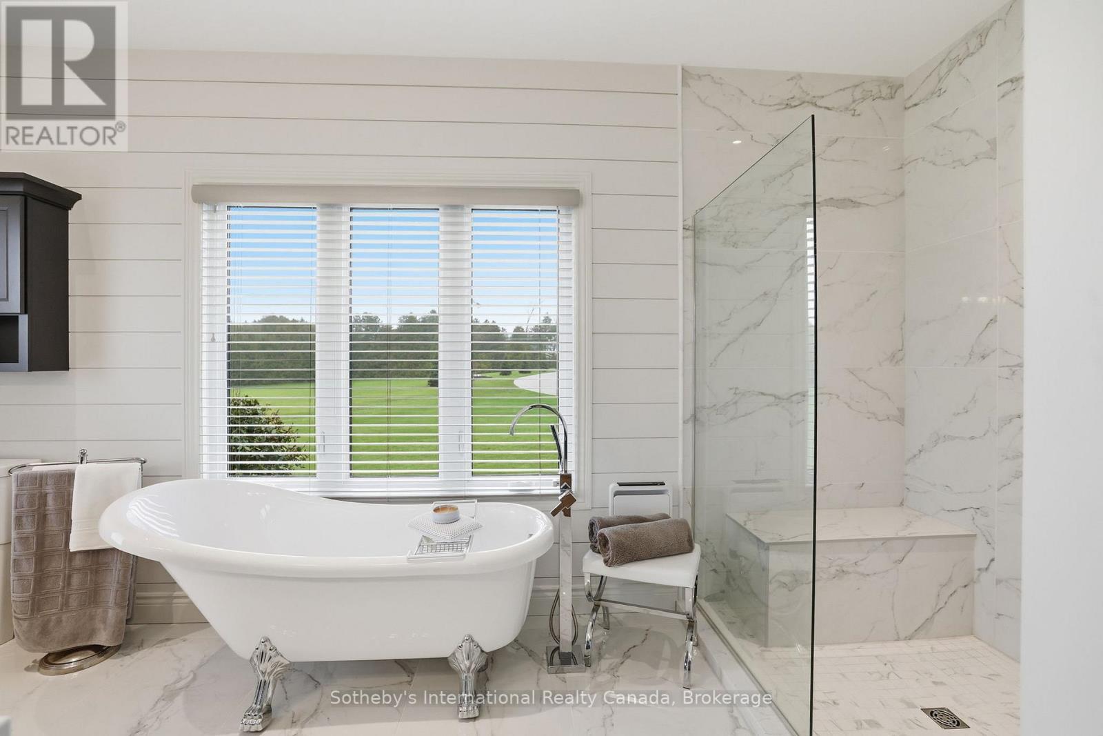 565332 Sideroad 7A, Grey Highlands, ON - Indoor Photo Showing Bathroom
