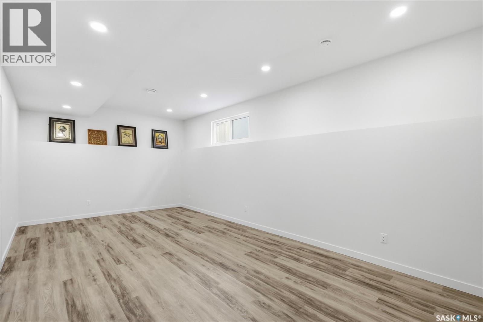 211 Baltzan Boulevard, Saskatoon, SK - Indoor Photo Showing Other Room