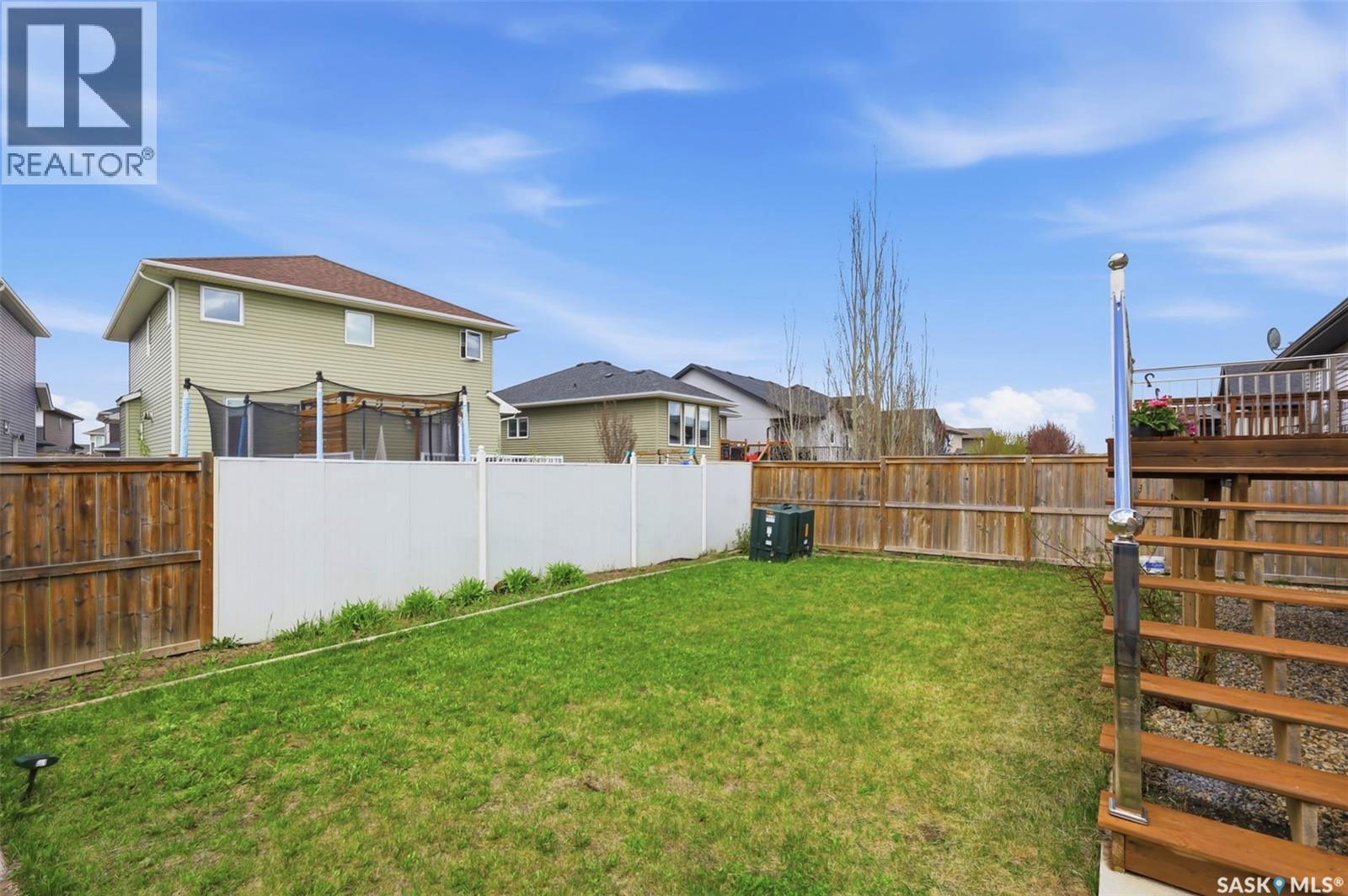 211 Baltzan Boulevard, Saskatoon, SK - Outdoor