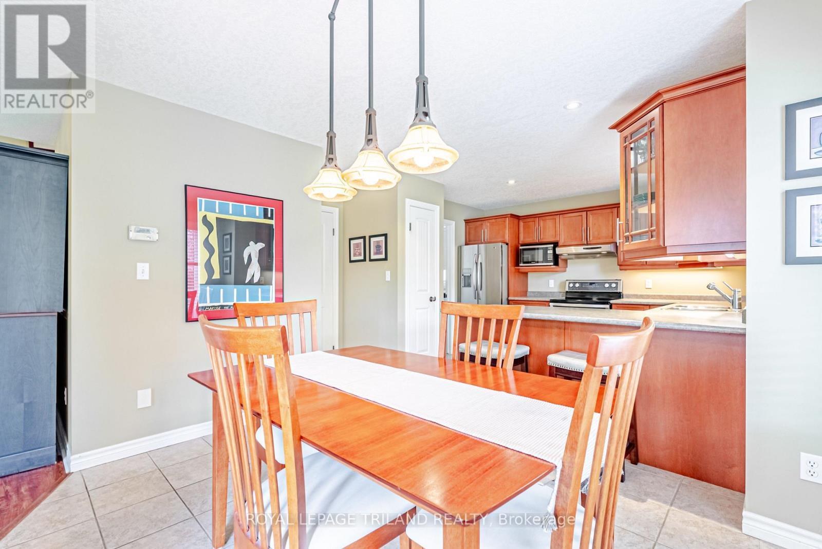 26 Augusta Crescent, St. Thomas, ON - Indoor Photo Showing Dining Room