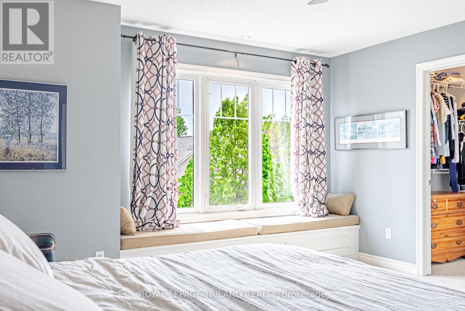 26 Augusta Crescent, St. Thomas, ON - Indoor Photo Showing Bedroom