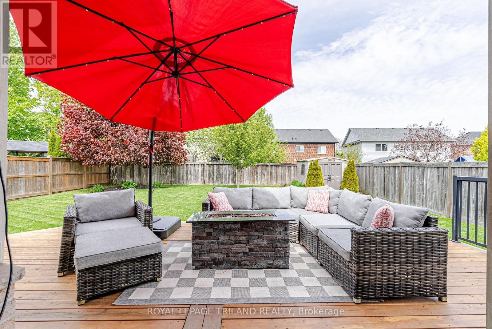 26 Augusta Crescent, St. Thomas, ON - Outdoor With Deck Patio Veranda