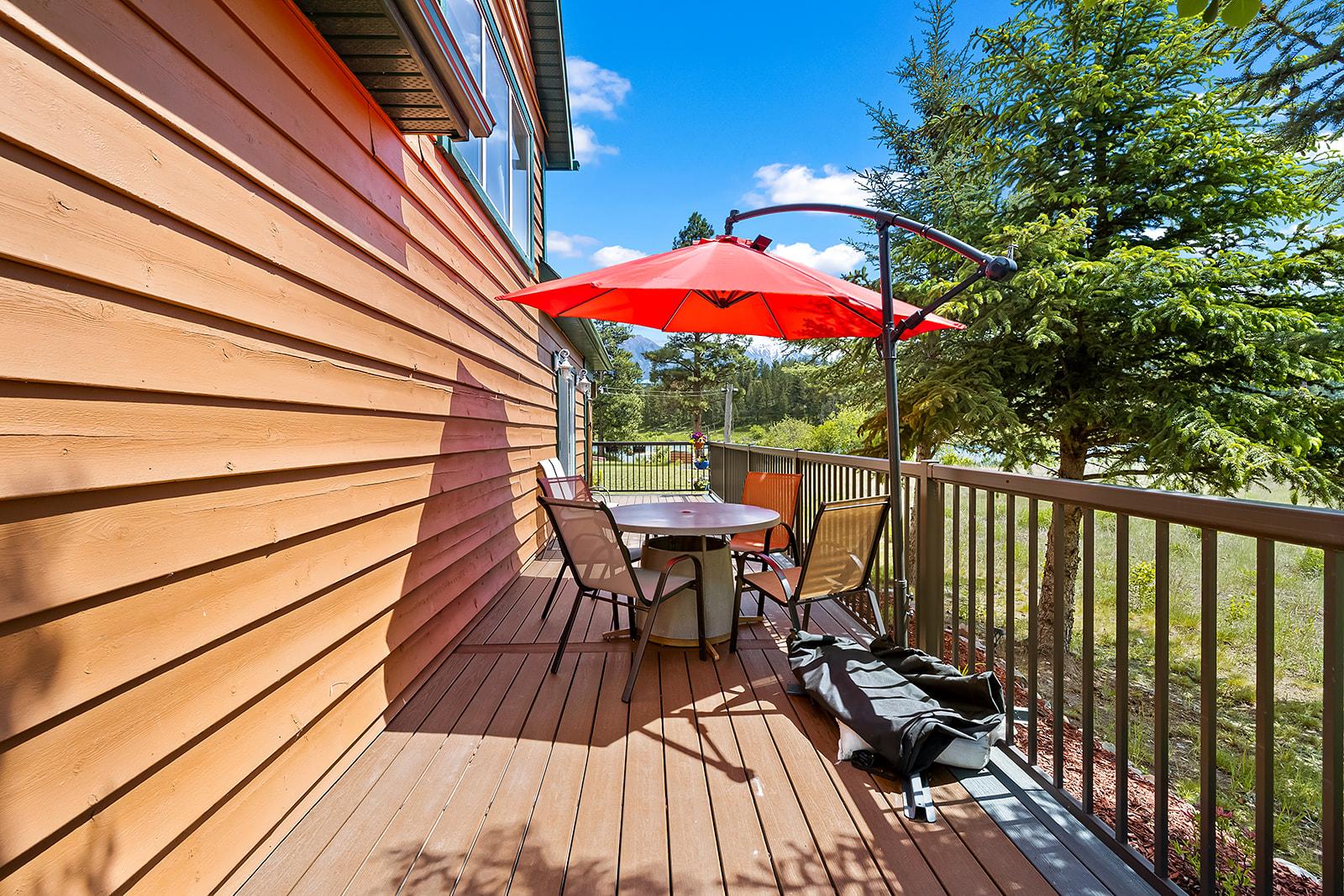 6738 Cameron Pond Road, Wasa, BC - Outdoor With Deck Patio Veranda