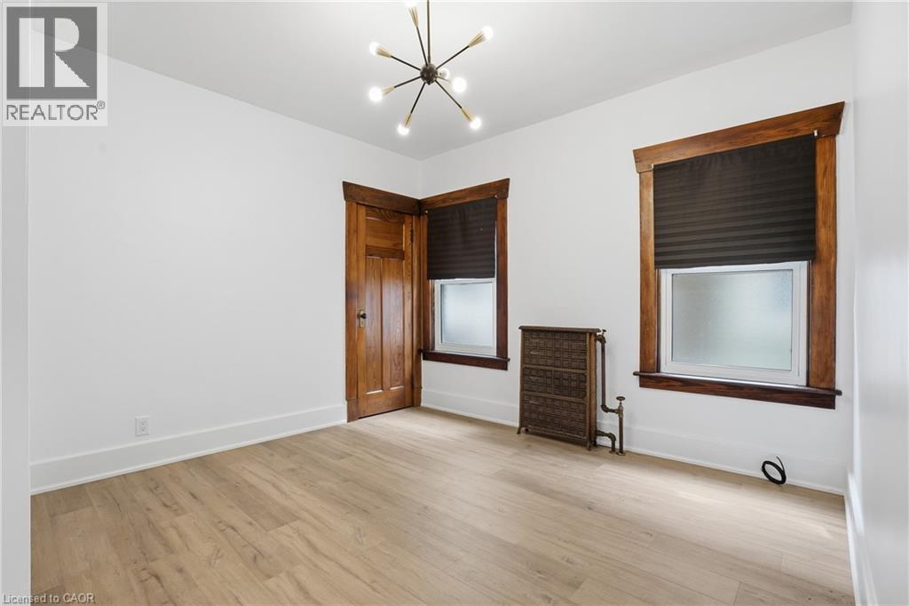 167 Balmoral Avenue S, Hamilton, ON - Indoor Photo Showing Other Room