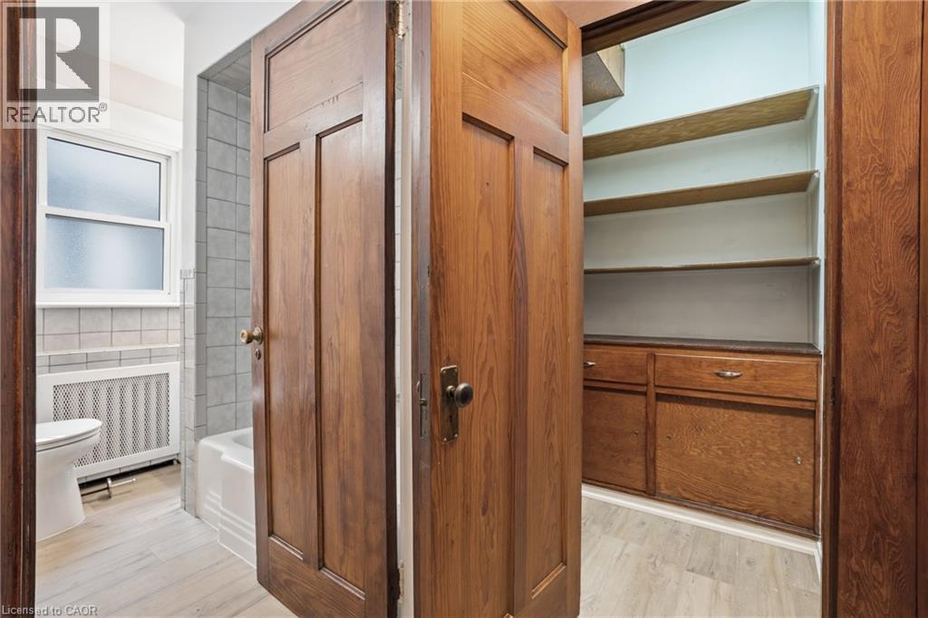 167 Balmoral Avenue S, Hamilton, ON - Indoor