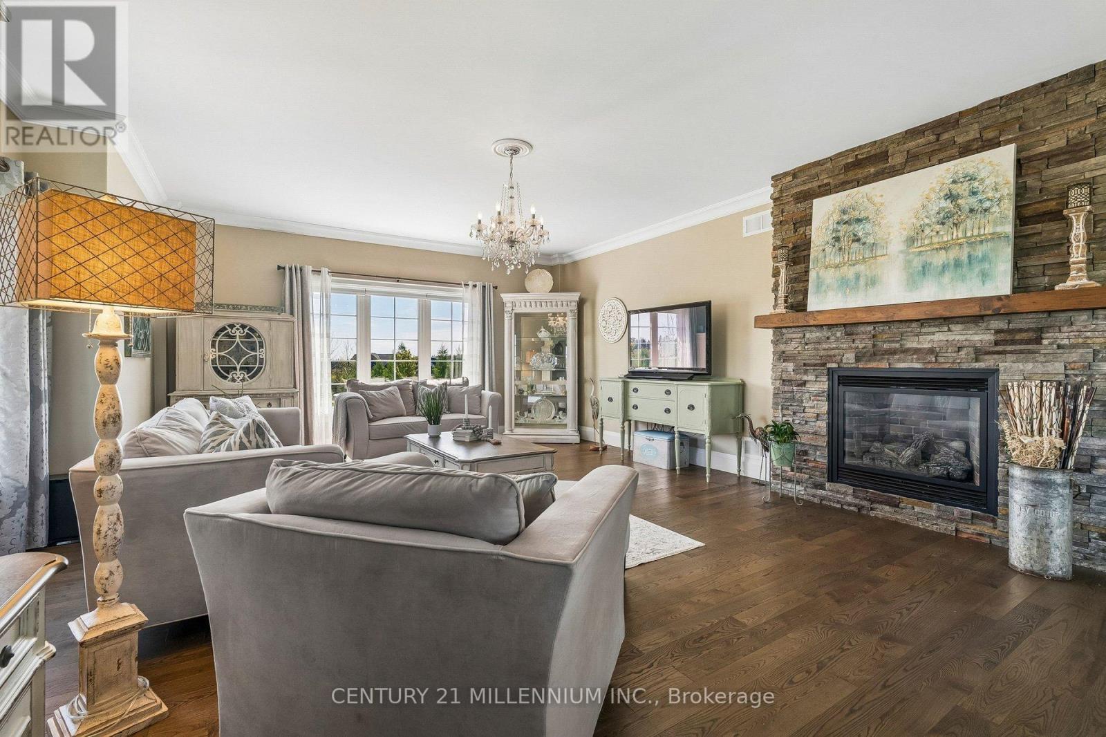 434541 4Th Line, Amaranth, ON - Indoor Photo Showing Living Room With Fireplace