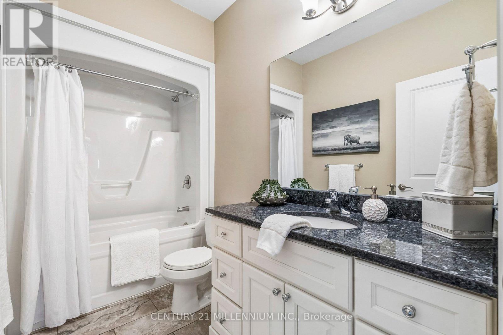 434541 4Th Line, Amaranth, ON - Indoor Photo Showing Bathroom