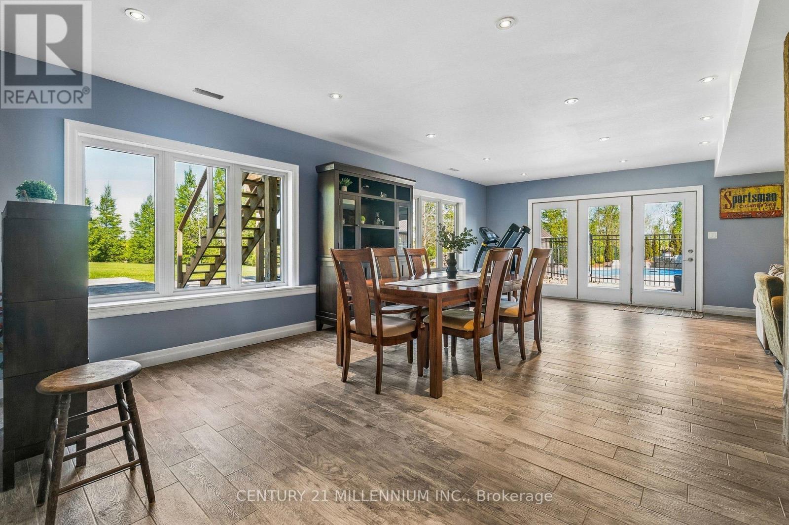 434541 4Th Line, Amaranth, ON - Indoor Photo Showing Dining Room