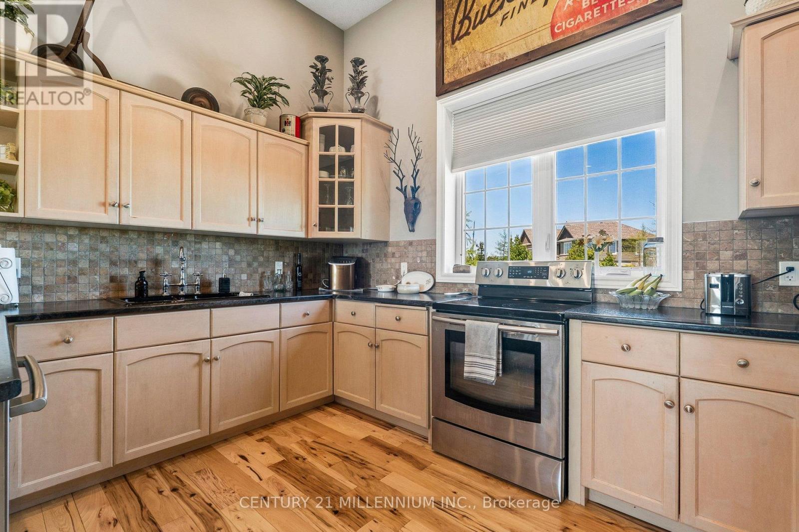434541 4Th Line, Amaranth, ON - Indoor Photo Showing Kitchen