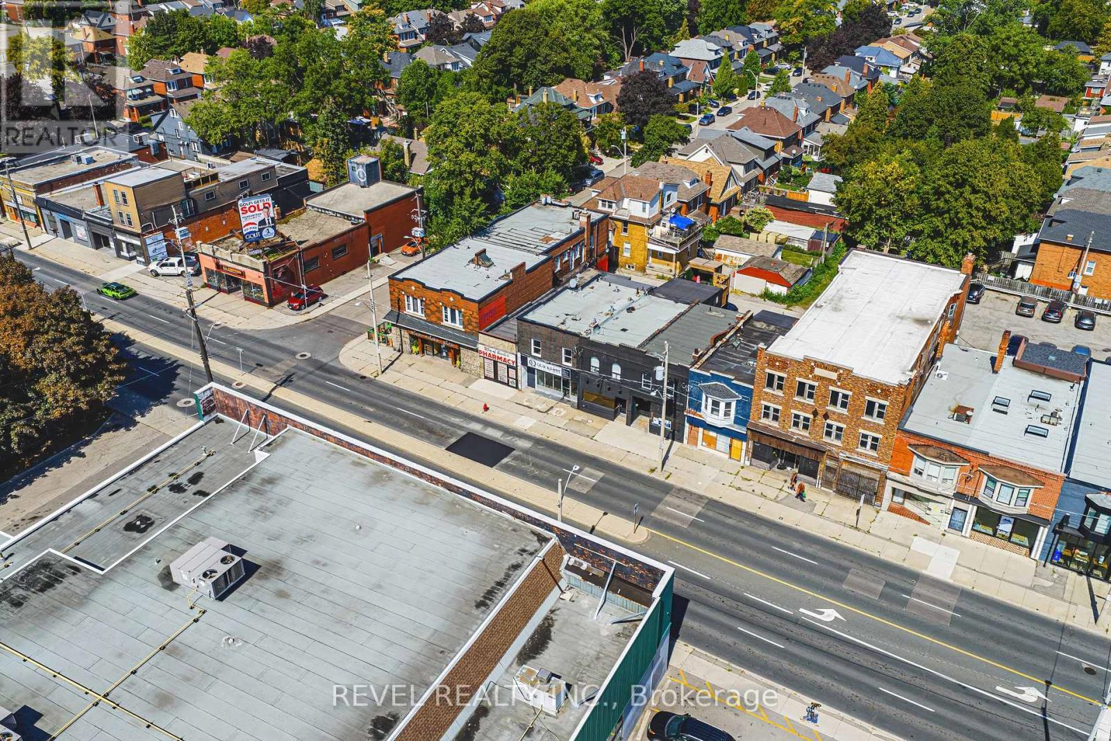 1127 Main Street E, Hamilton, ON