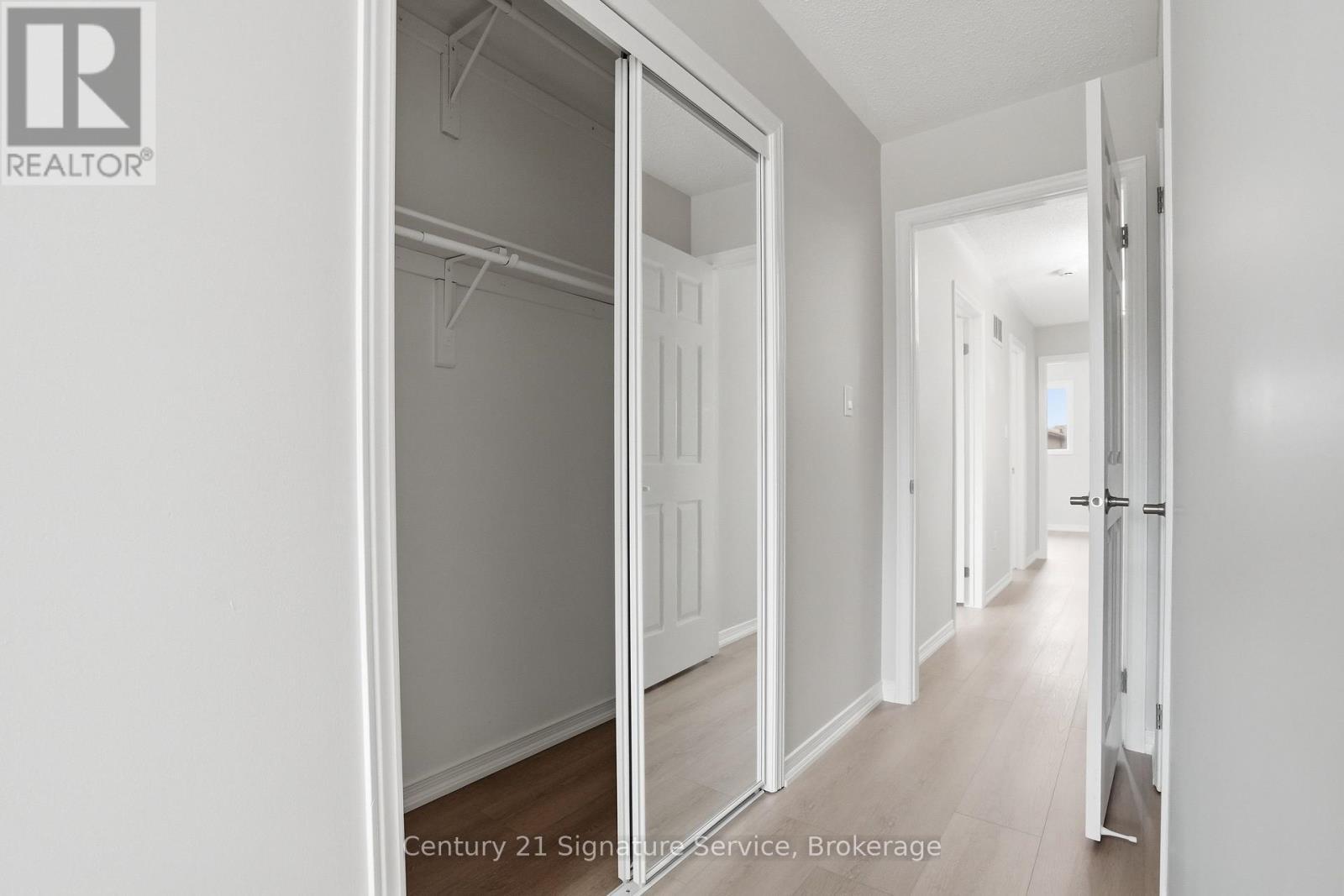 3811 Densbury Drive, Mississauga, ON - Indoor Photo Showing Other Room