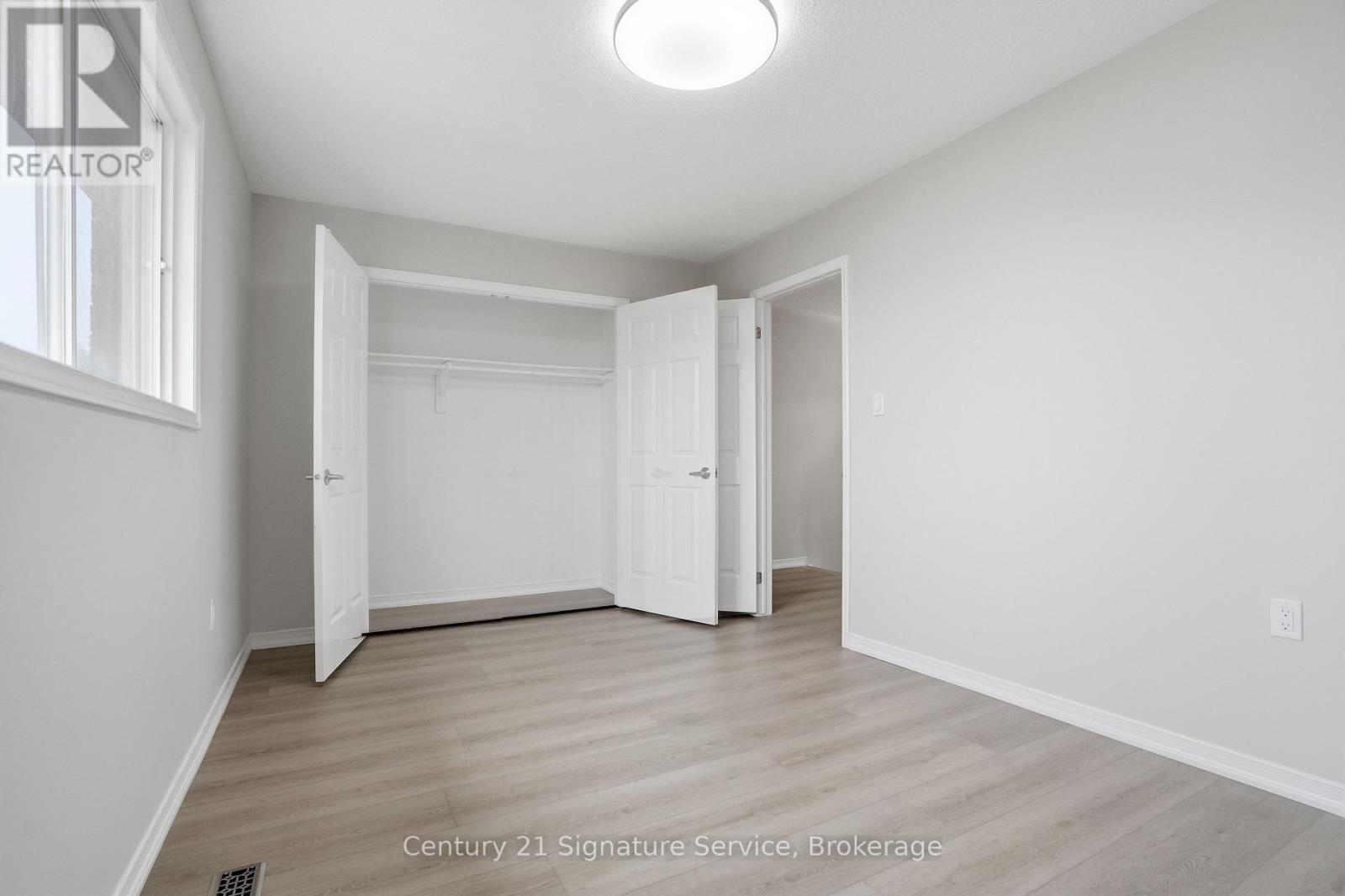 3811 Densbury Drive, Mississauga, ON - Indoor Photo Showing Other Room