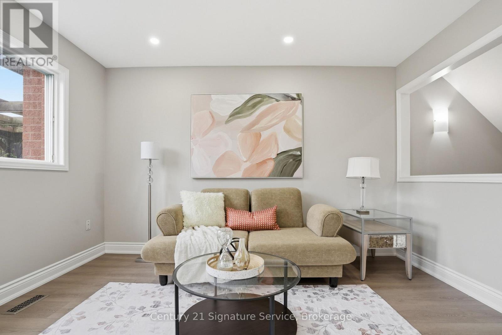 3811 Densbury Drive, Mississauga, ON - Indoor