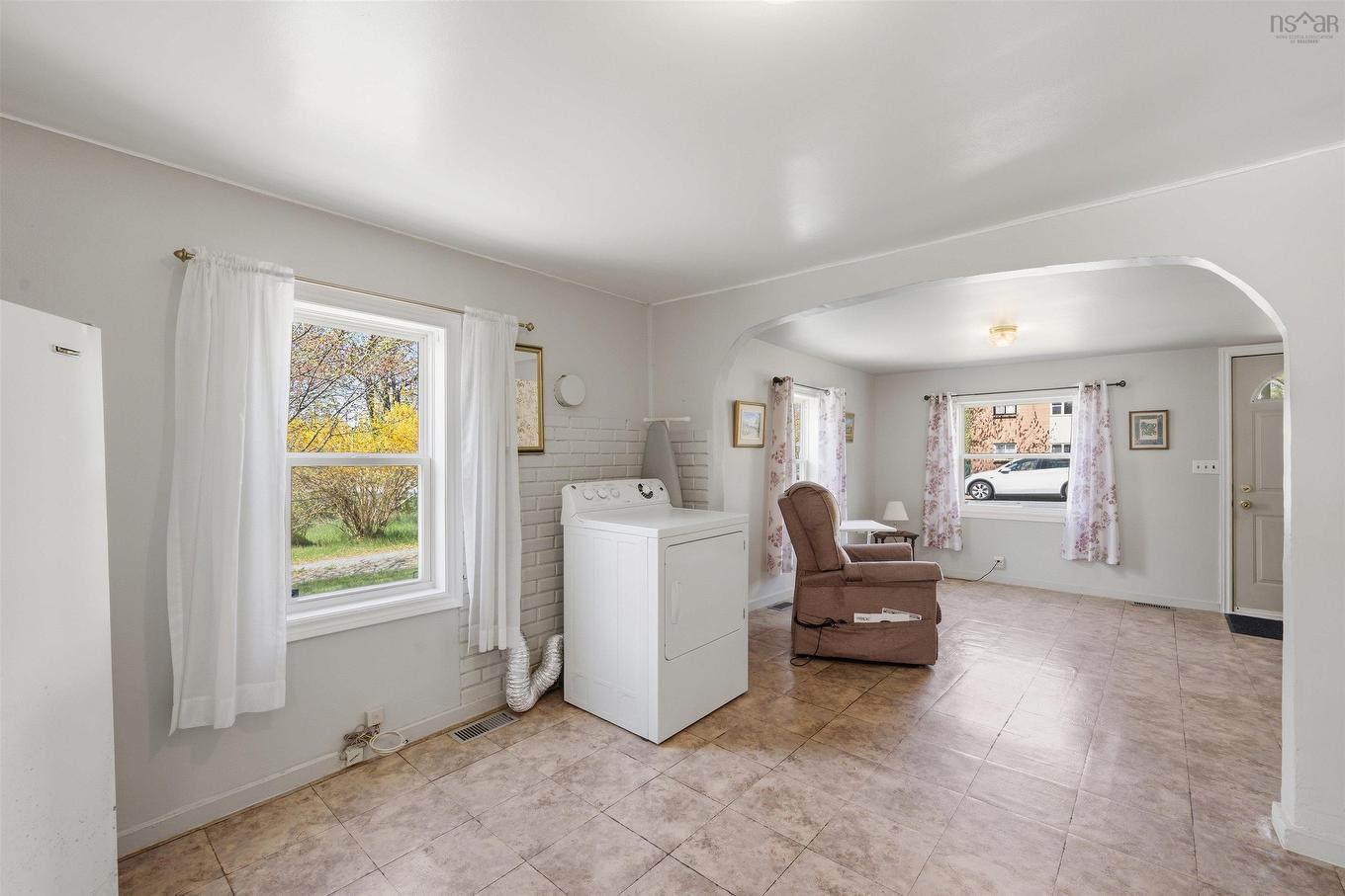 42 Jackson Road, Dartmouth, NS