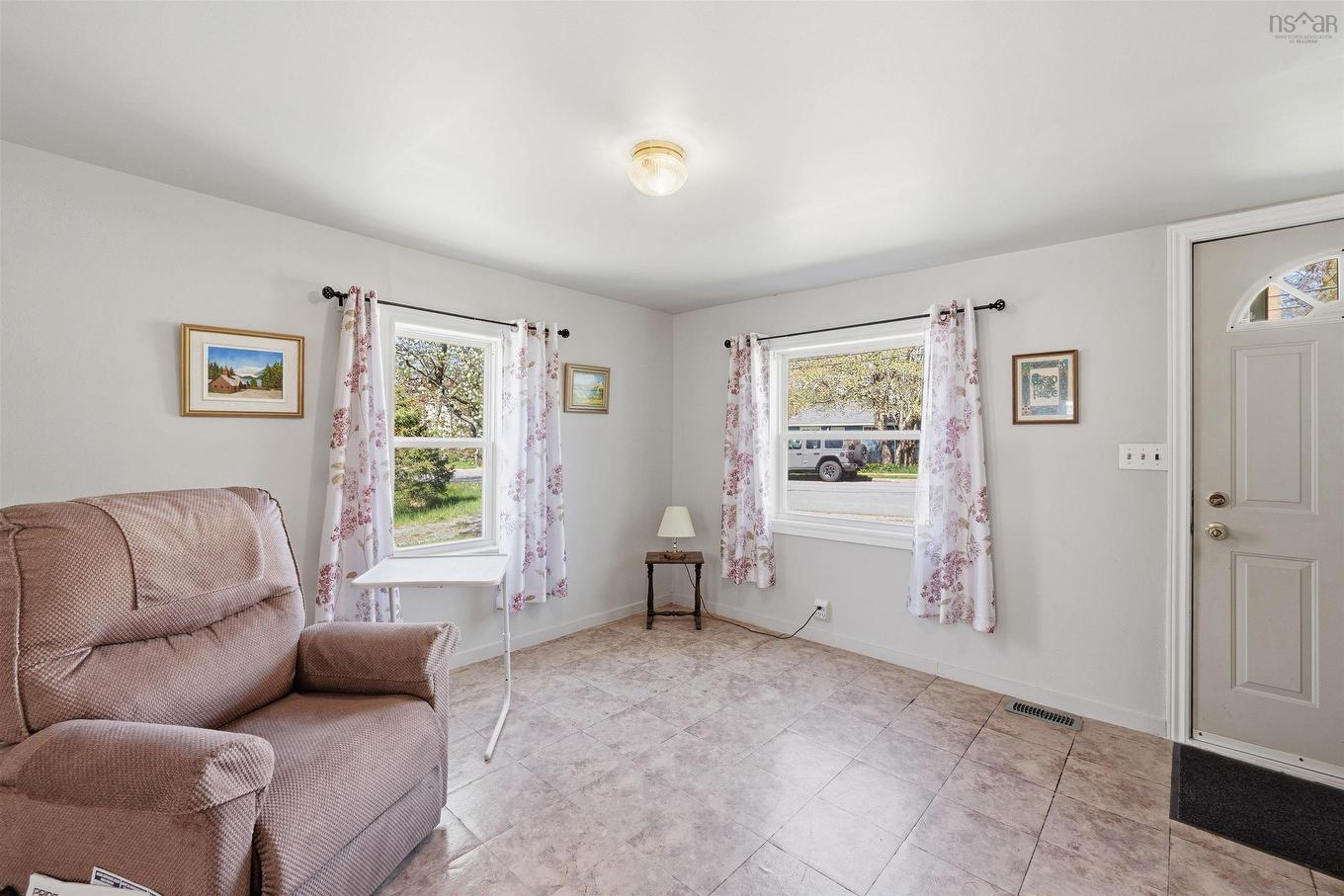 42 Jackson Road, Dartmouth, NS
