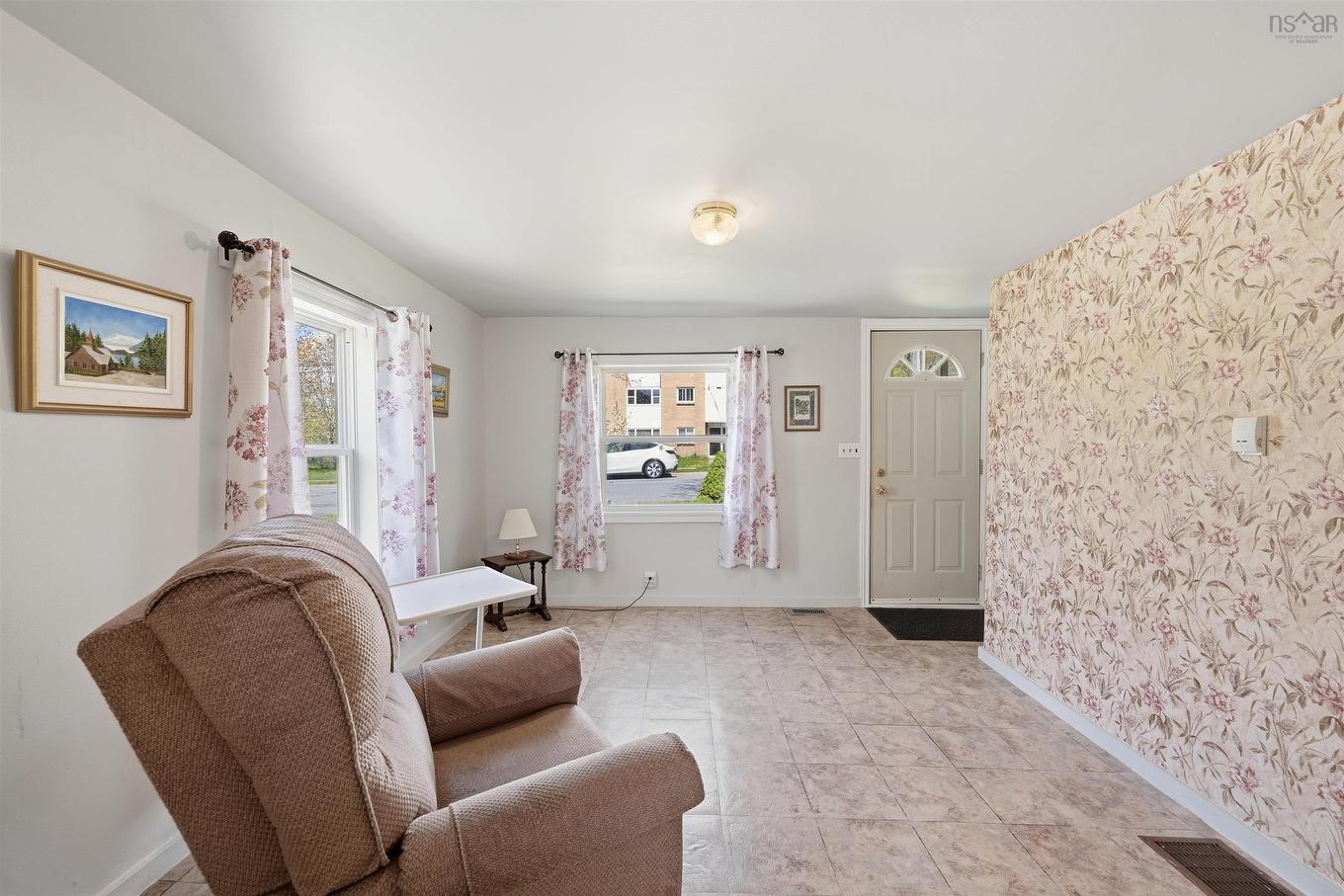 42 Jackson Road, Dartmouth, NS