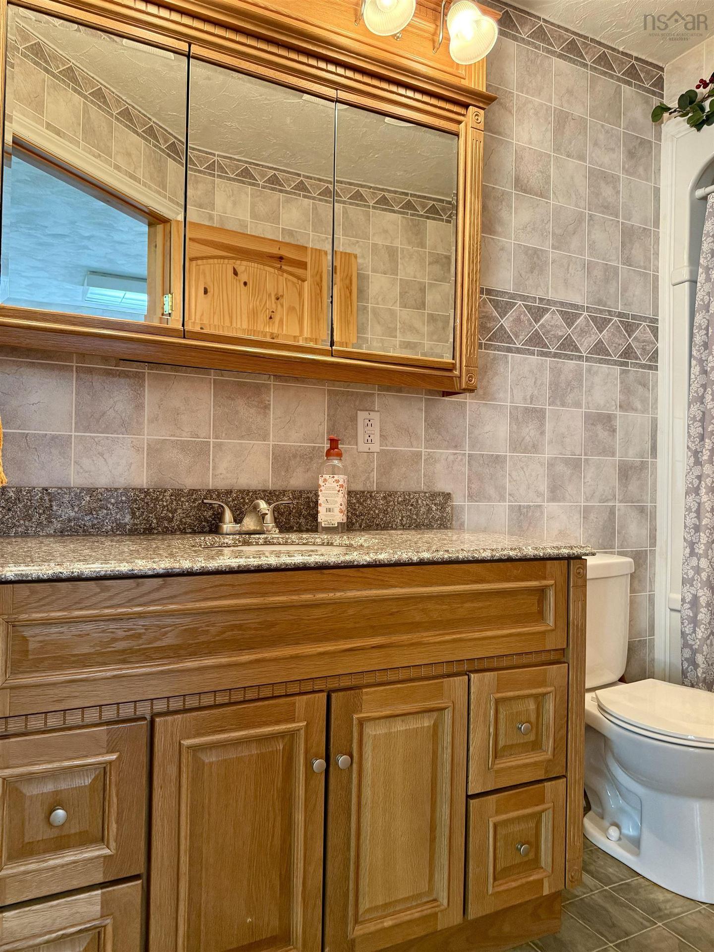 500 242 Highway, River Hebert, NS