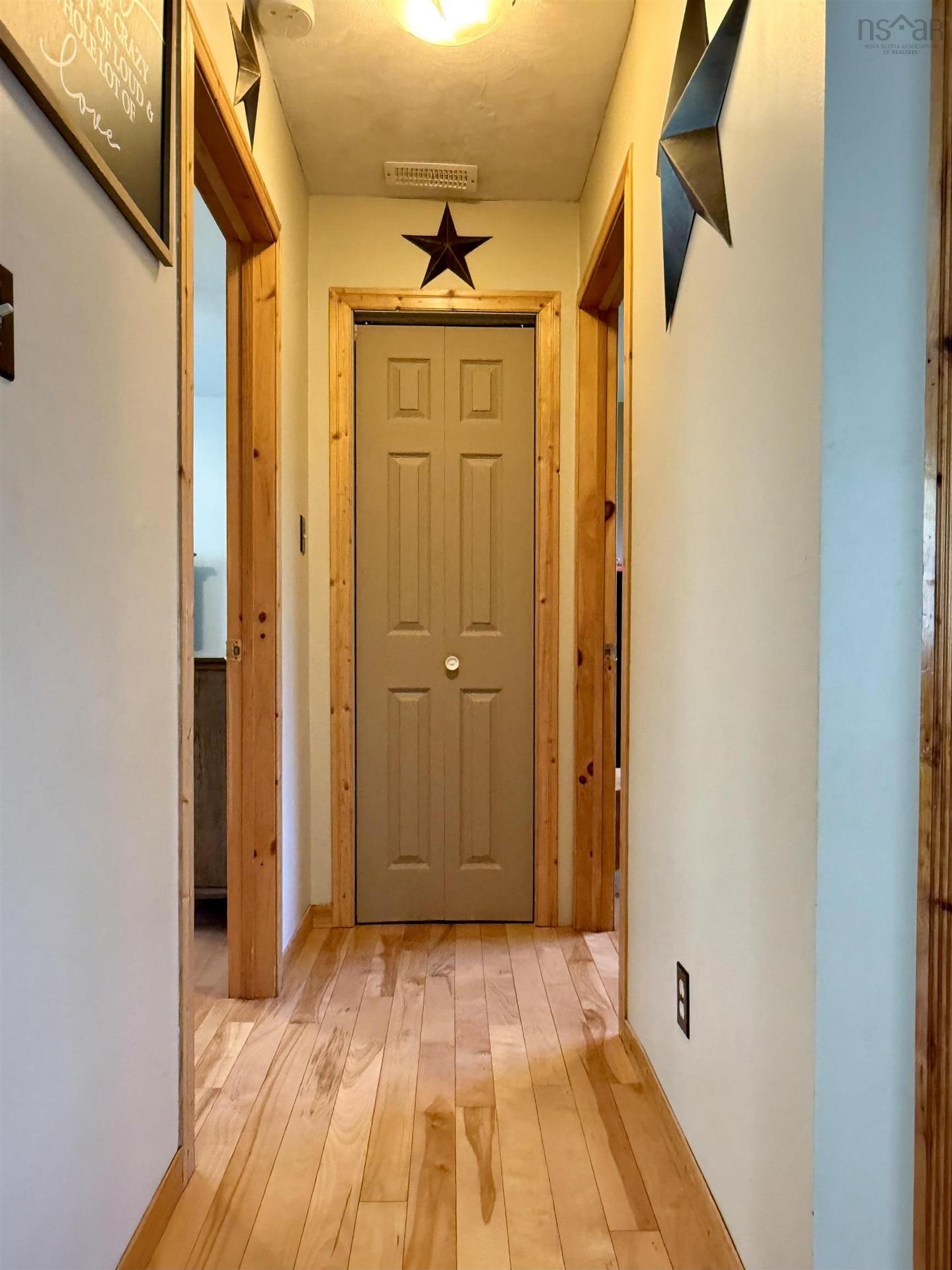 500 242 Highway, River Hebert, NS