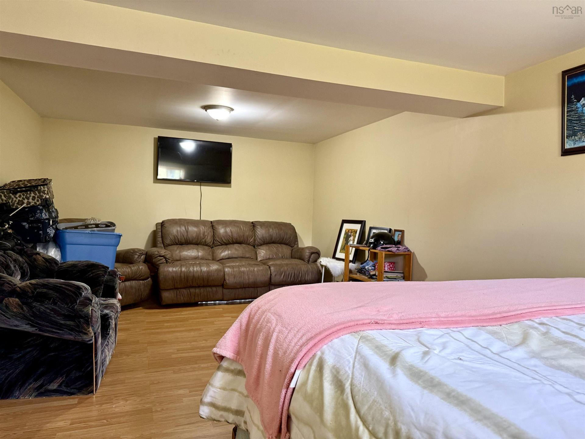 500 242 Highway, River Hebert, NS