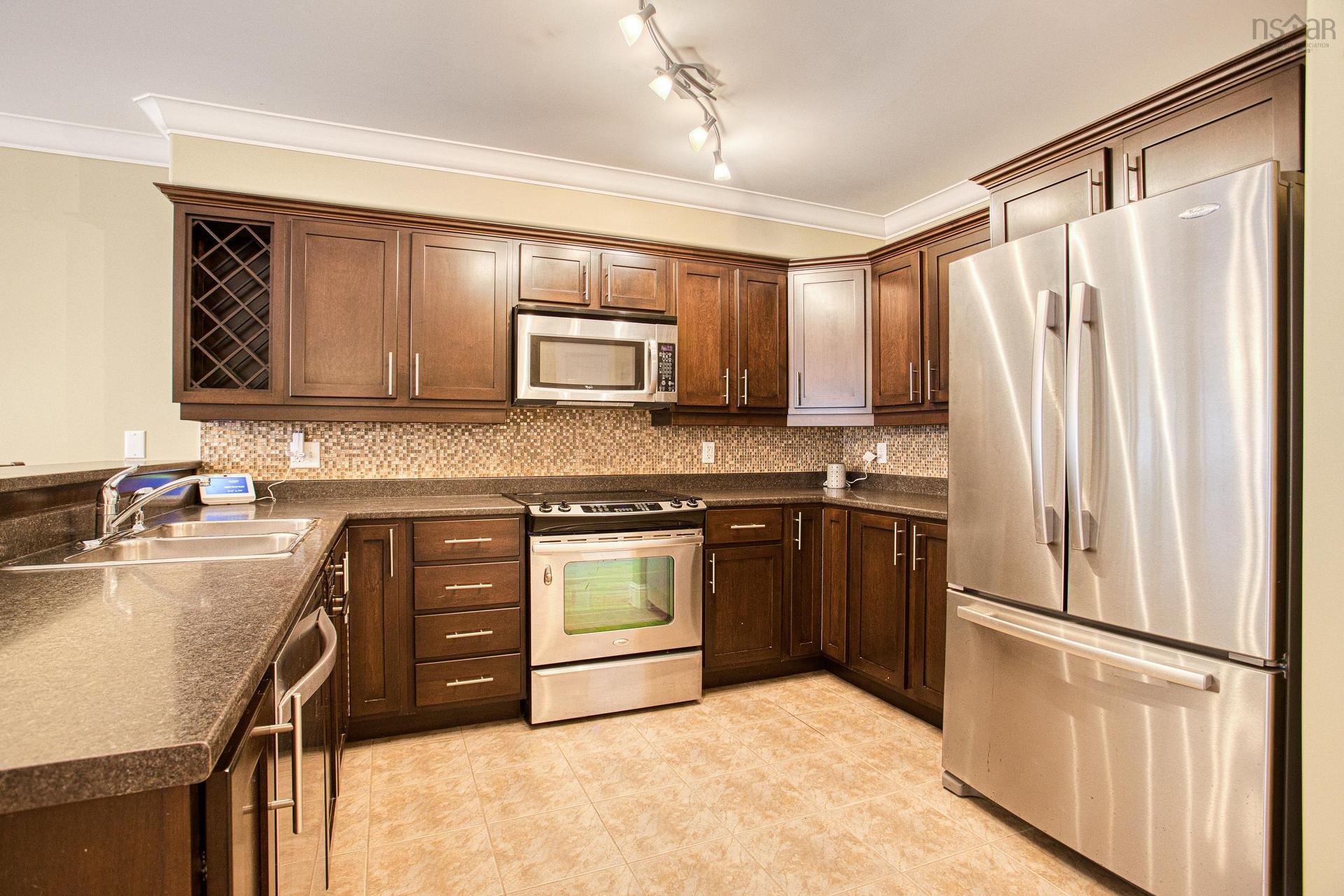 75 Bently Drive, Halifax, NS